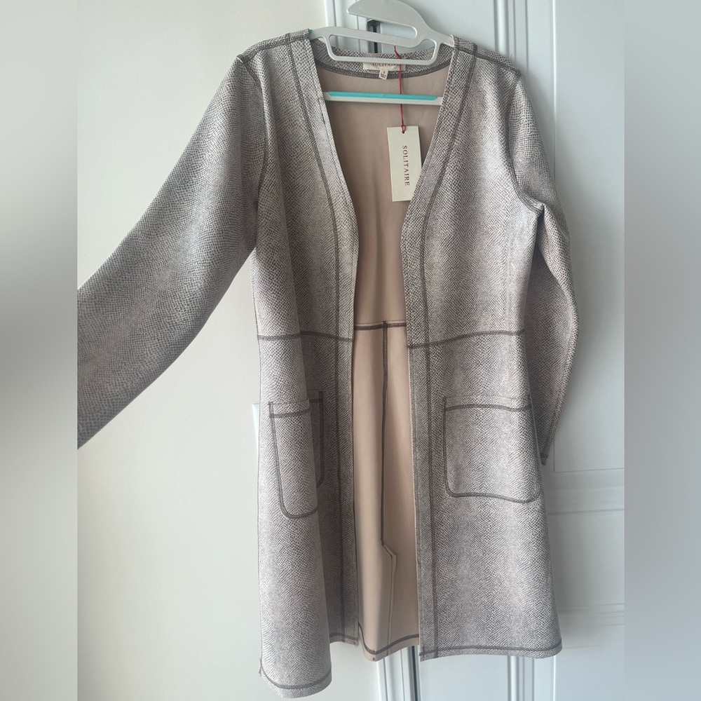 *NWT* faux snakeskin print jacket